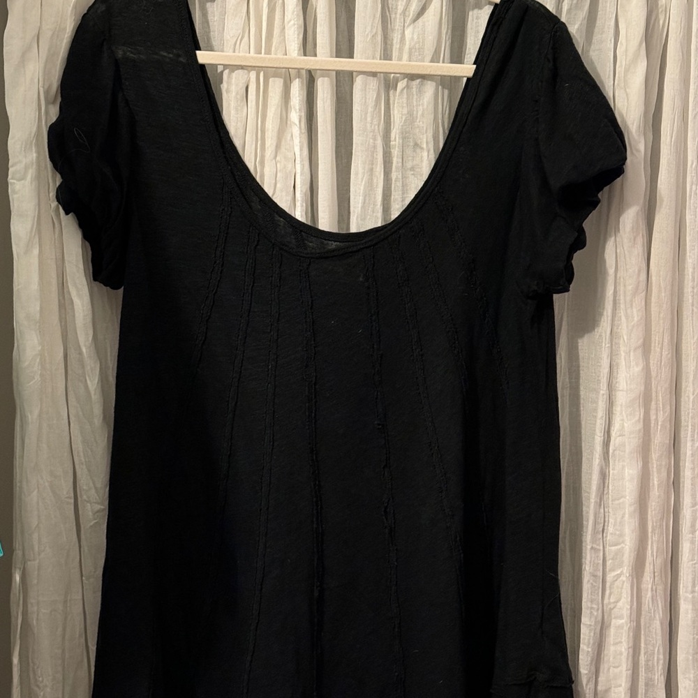 We The Free Black Scoop Neck Short Sleeve Tunic